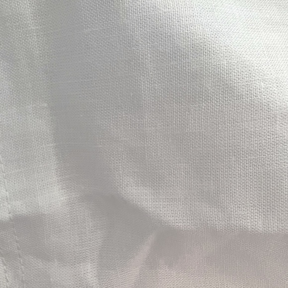 NWT White Linen Short Sleeve Double Pocketed Collared Top NWT - Picture 2 of 2